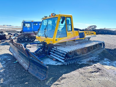 1991 Bombardier Plus MP 300 مركبة منتسبة للتحرك على الجليد