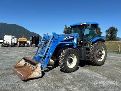 2004 New Holland TS135A Tracteur agricole 4WD