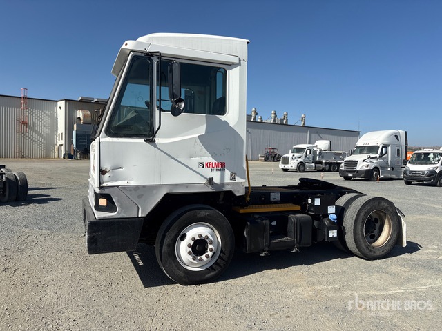 2018 Kalmar T2 4x2 Spotter Truck