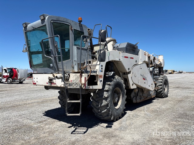 2007 Wirtgen WR2000 Soil Stabilizer Reclaimer