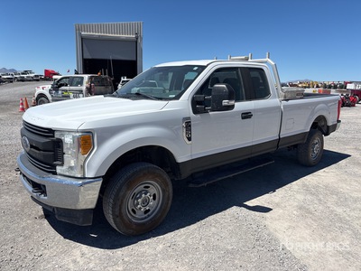 2017 Ford F-250 XL 4x4 Extended Cab Pick Up