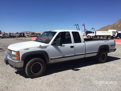 1994 Chevrolet 2500 Silverado 4x4 Extended Cab Pickup