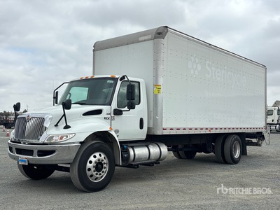 2019 International MV607 4x2 Furgoneta caja cerrada