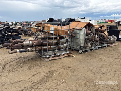 Quantity of (40) Exhaust Varios, piezas para camion
