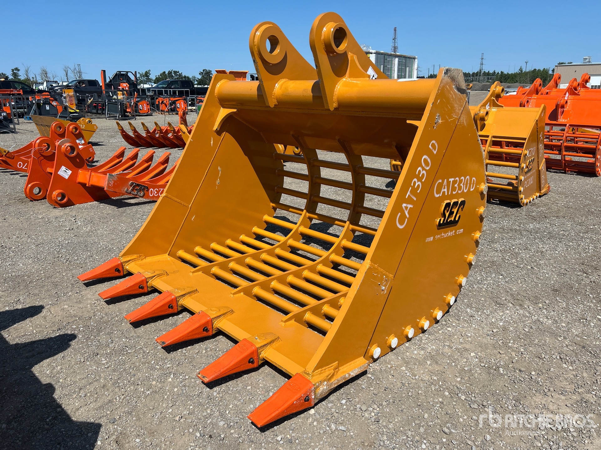 2026 SEC CAT330D 68 in Skeleton Excavator Bucket (Unused)