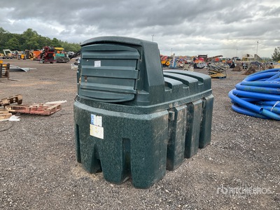 Titan Plastic Diesel タンク