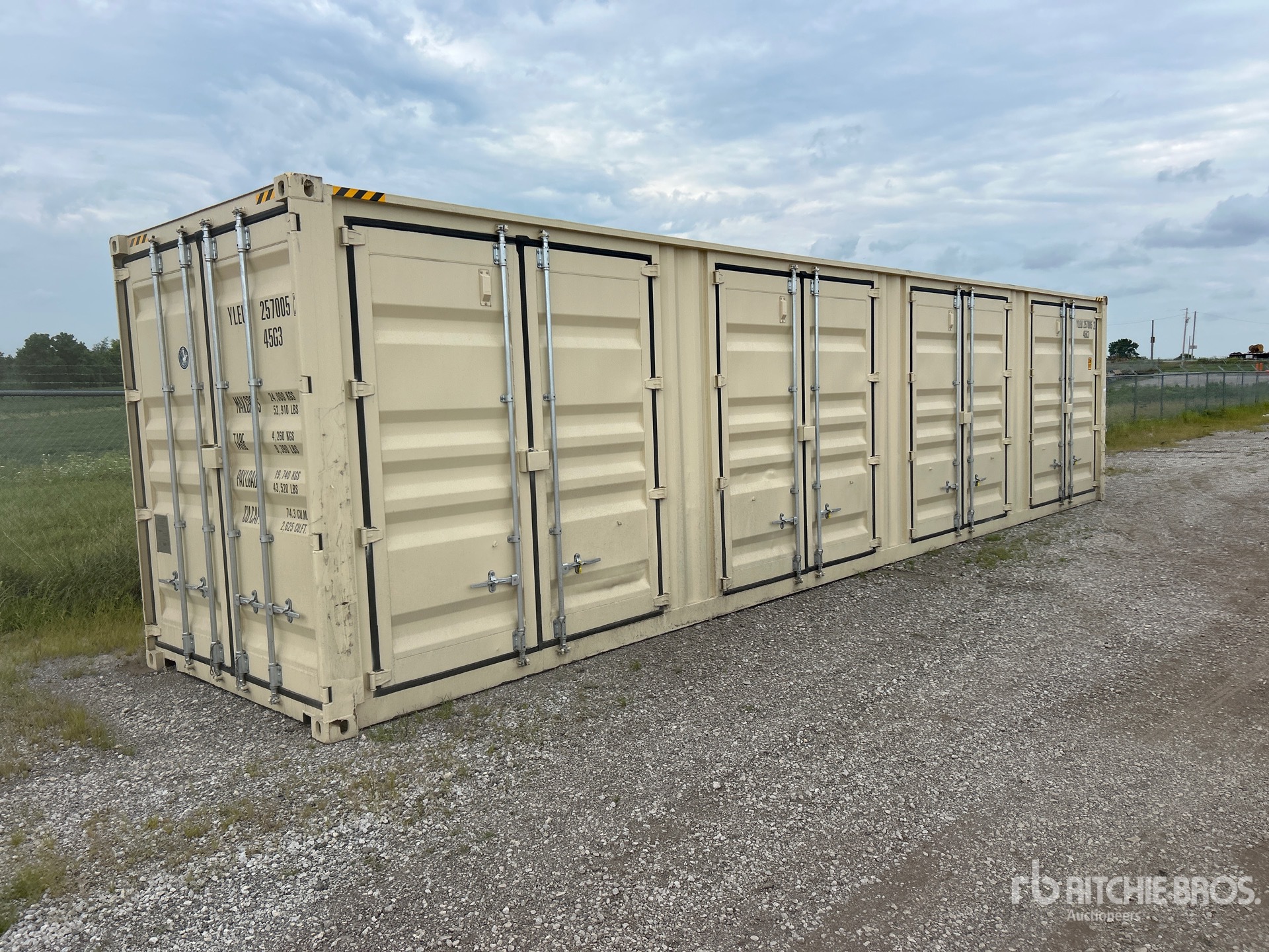 2026 40 ft High Cube Multi-Door Storage Container