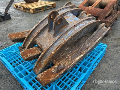 600 mm Q/C Excavator Grapple