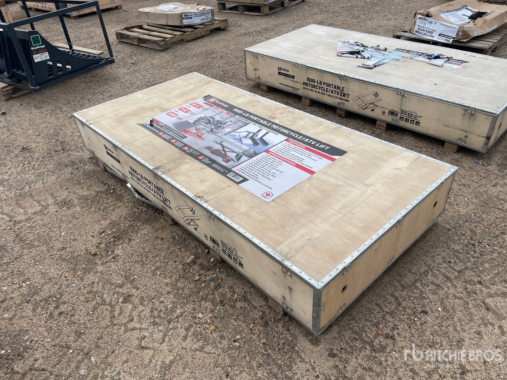 StanForge 1500PML 1500 lbs Motorcycle Lift (Unused)