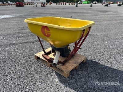 Cosmo V 500 Spandifertilizzante