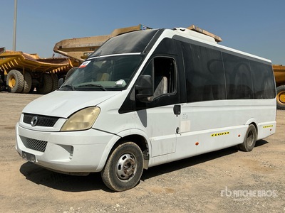 Iveco 50E4 4x2 19-Seat Crew Carrier Bus