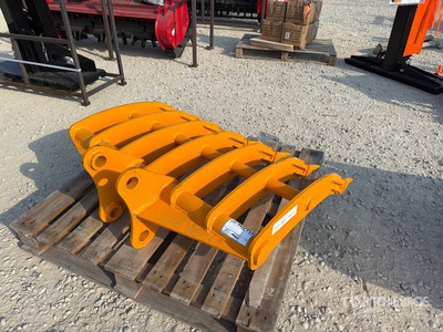 2026 GIYI Fit to cat 305 Excavator Rake (Unused)