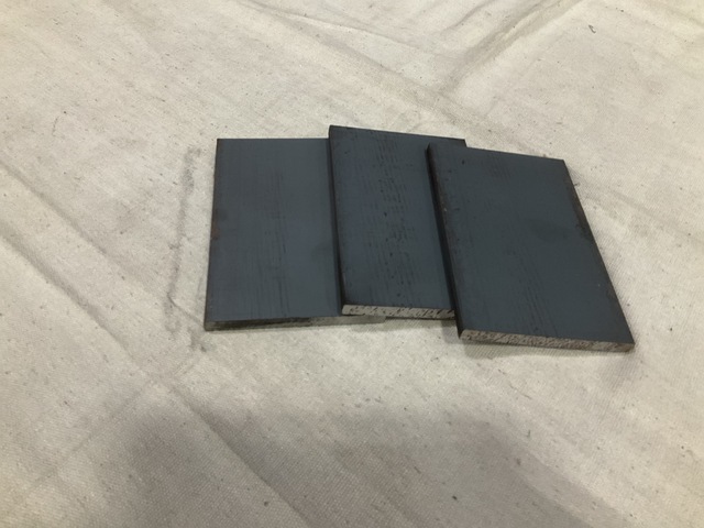 (600) 6"x4" Metal Bars