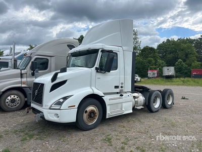 2018 Volvo VNR 6x4 Cabeza Tractora Cabina Corta