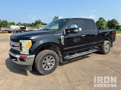 2017 Ford F-250 XLT 4x4 Crew Cab Pickup