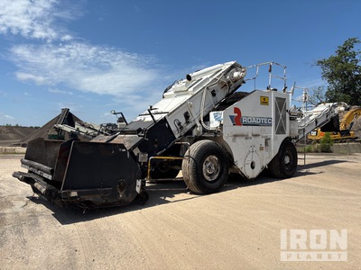 2012 Roadtec SB-2500E Wheel Asfalt vervoerende Machine