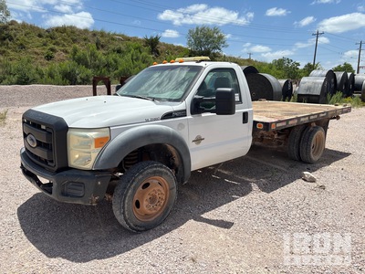 2011 Ford F-550 XL 4x2 Flatbed Truck