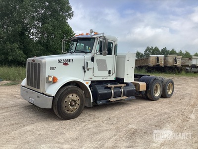 2015 Peterbilt 365 CNG 6x4 T/A Day Cab Truck Tractor