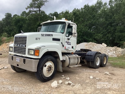 2007 Mack CHN613 6x4 T/A Day Cab Truck Tractor
