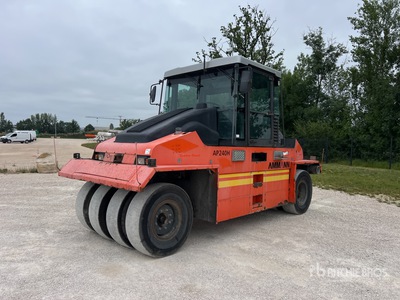 2007 Ammann AP240H 8 Wheel Compacteur A Pneus Pneumatic Roller