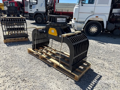 2026 Mustang GRP750 D Sloopgrijper (Unused)