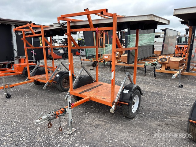 2018 Work Area Protection  EZ-17 Solar Arrow Board