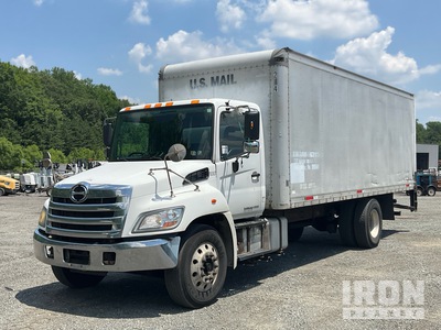 2018 Hino 268 4x2 Van Truck
