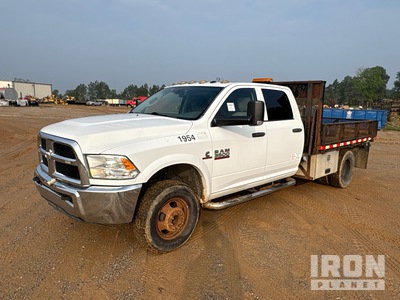 2016 Dodge Ram 3500 Heavy Duty 4x4 Crew Cab Flatbed Truck