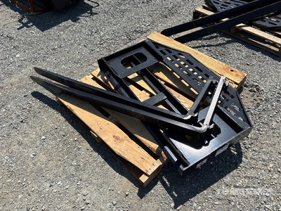 2026 GIYI GY-DHC 59 in Skid Steer Forks (Unused)