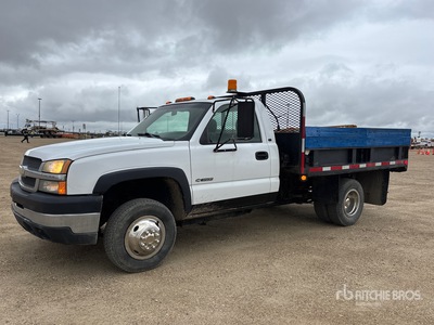 2003 Chevrolet Silverado 3500 4x2 Kipper-Lkw