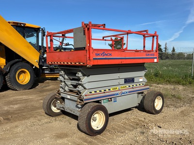 Skyjack SJIII6832 Electric منصة رفع متحركة