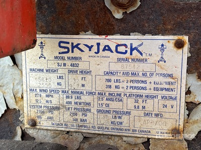 2000 Skyjack SJIII4832 Scissor Lift