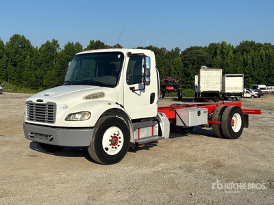 2016 Freightliner M2 106 4x2 Autocarro cabina e telaio