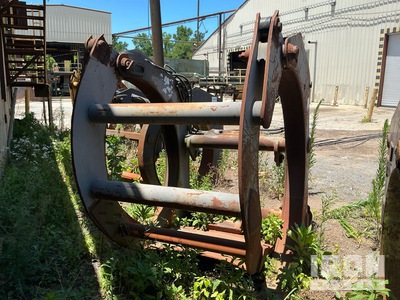 54 in Wheel Loader Grapple