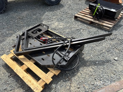 2026 GIYI GY-SF60 60 in Skid Steer Forks (Unused)