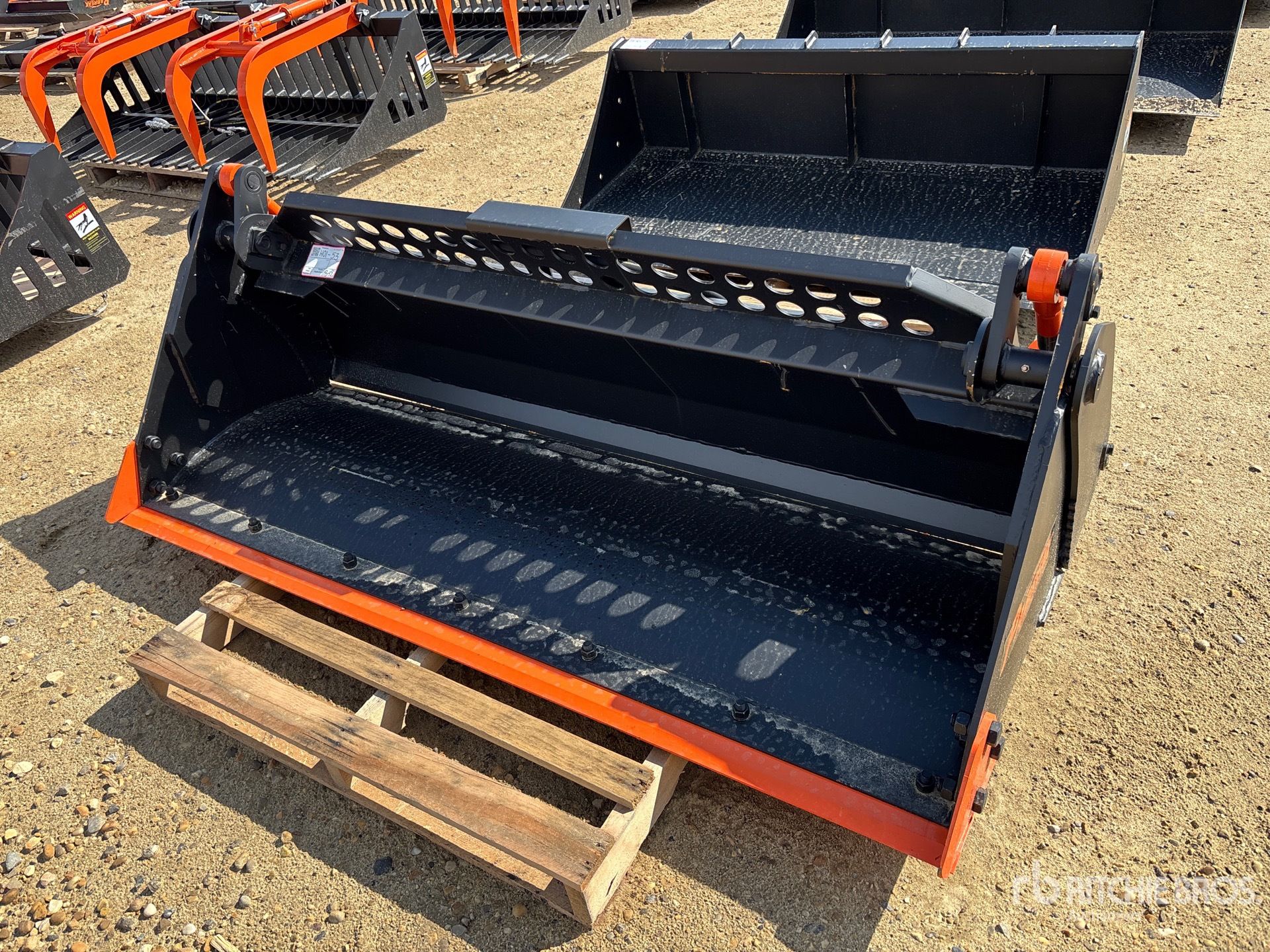 2026 PABREAK GB150 72 in Multi-Purpose Skid Steer Bucket (Unused)