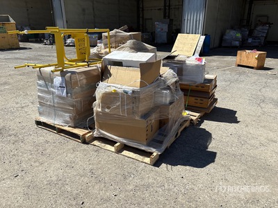 Quantity of Assorted Electrical Supplies