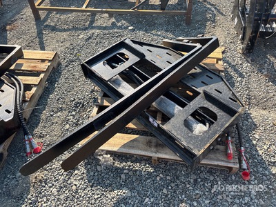 2026 GIYI GY-SF60 60 in Skid Steer Forks (Unused)