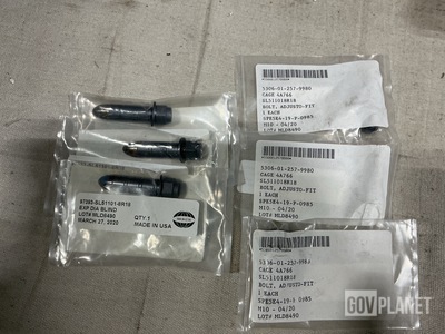 (18) Aero Hardware & Parts SL51101-8-M-18 Adjusto-Fit Bolts