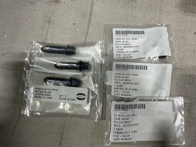 (18) Aero Hardware & Parts SL51101-8-M-18 Adjusto-Fit Bolts (18) Aero Hardware & Parts SL51101-8-M-18 Adjusto-Fit Bolts