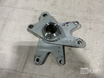 Boeing 74A671204-1001 Aircraft Hinge