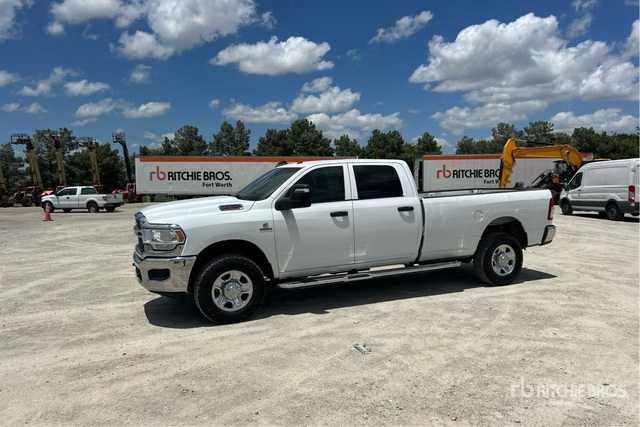 2023 Ram 2500 4x4 Crew Cab Pickup