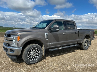 2018 Ford F-350 Lariat 4x4 Crew Cab Pickup