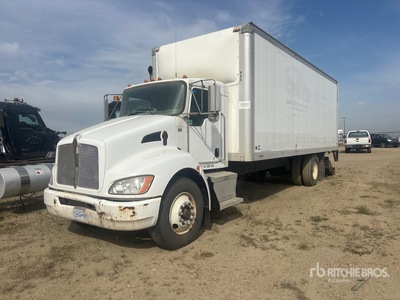 2011 Kenworth T370 4x2 Van Truck
