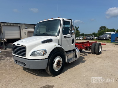 2016 Freightliner M2 4x2 Cab and Chassis