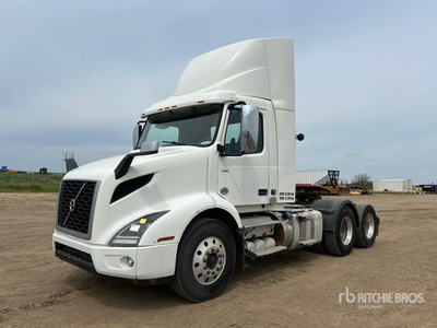 2019 Volvo VNR64T300 6x4 T/A Day Cab Truck Tractor
