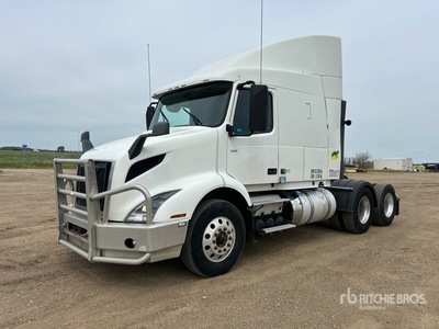 2020 Volvo VNR 6x4 T/A Sleeper Truck Tractor
