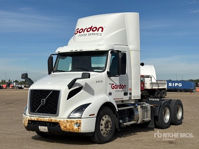 2020 Volvo VNR 6x4 T/A Day Cab Truck Tractor