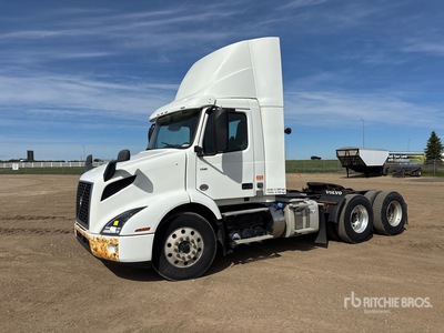 2020 Volvo VNR 6x4 T/A Day Cab Truck Tractor