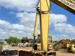 Hydraulics with Bucket Cylinder